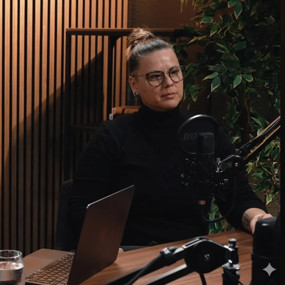 Pintér Noa Doren a Kifogások Nélkül podcast felvételén